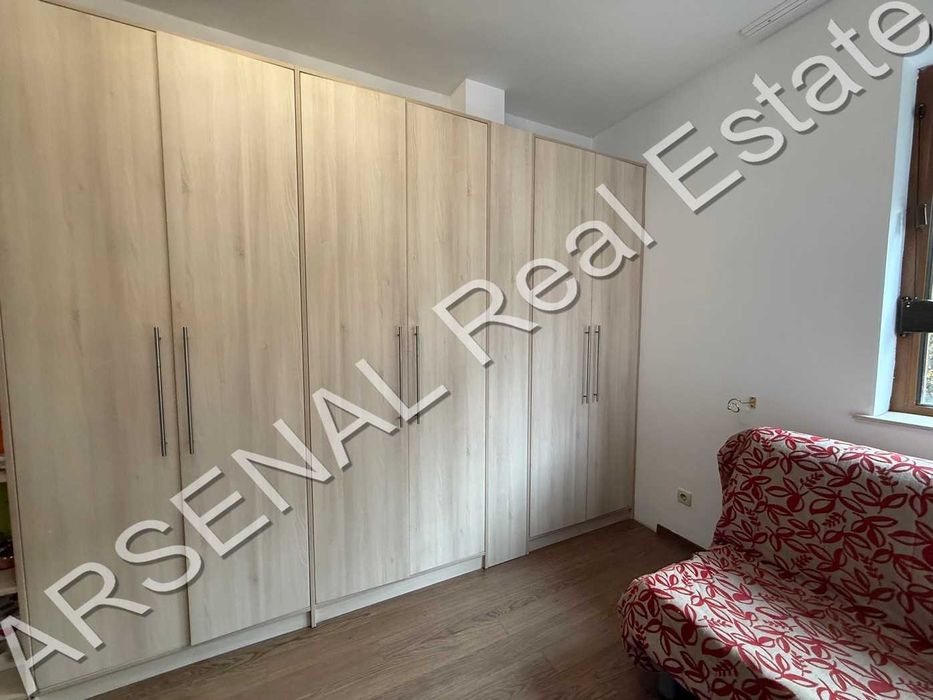 Тристаен апартамент под наем, Витоша