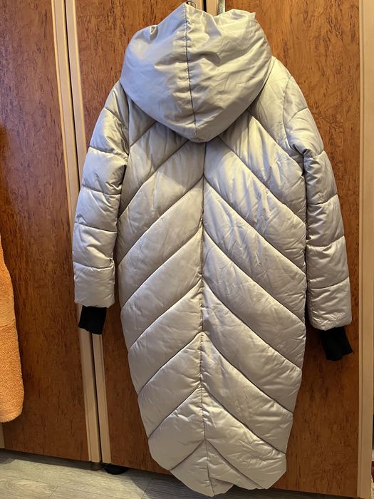 Продам зимнюю куртку