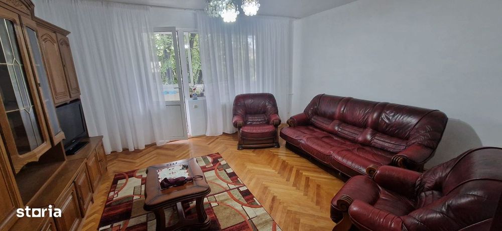 Apartament 3 Camere Etaj 1 Complex Studentesc 450 euro