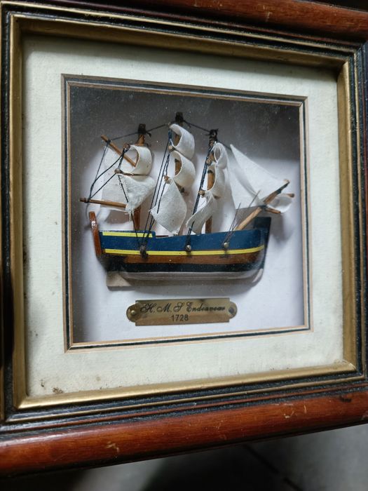 Картини на кораби 3D в дървена рамка