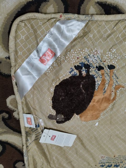 Одеяло из верблюжьей шерсти