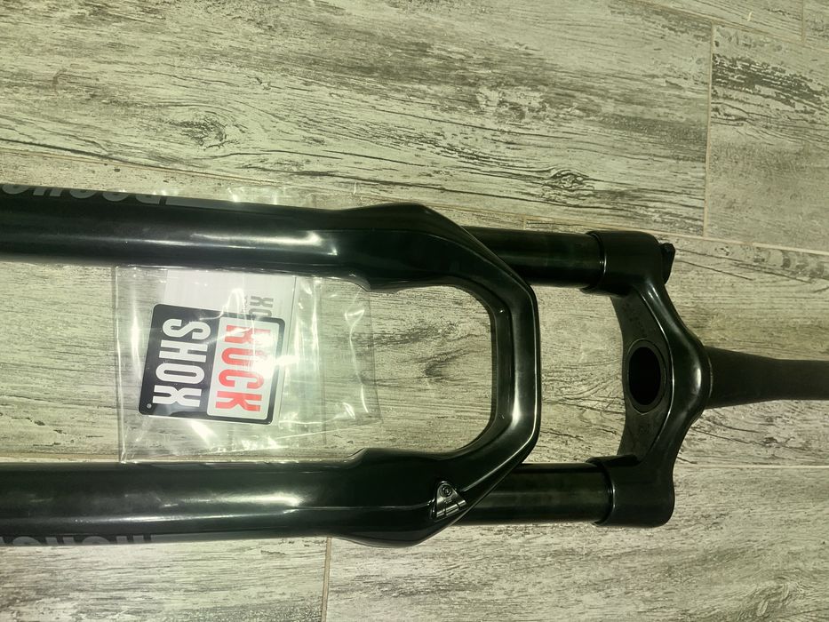 Вилка Rock Shock ЧИСТО НОВА!!!