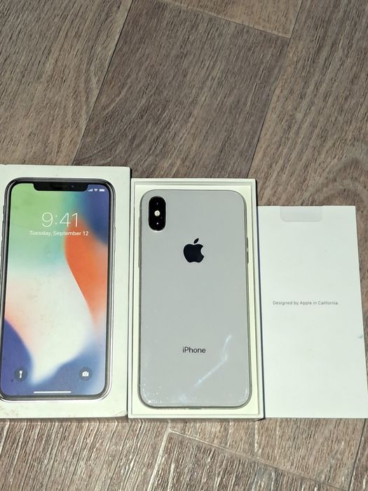 Iphone X на 64 гб 100 акб