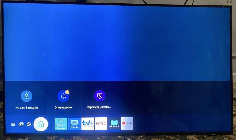 Телевизор Samsung 50" 4K UHD