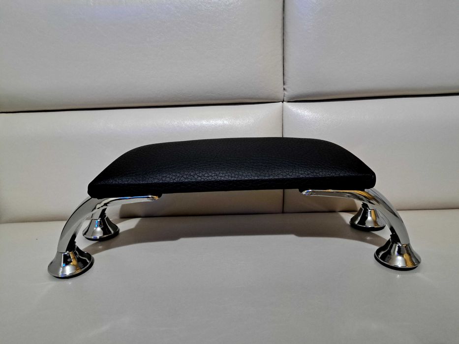 Поставка за ръце за маникюр