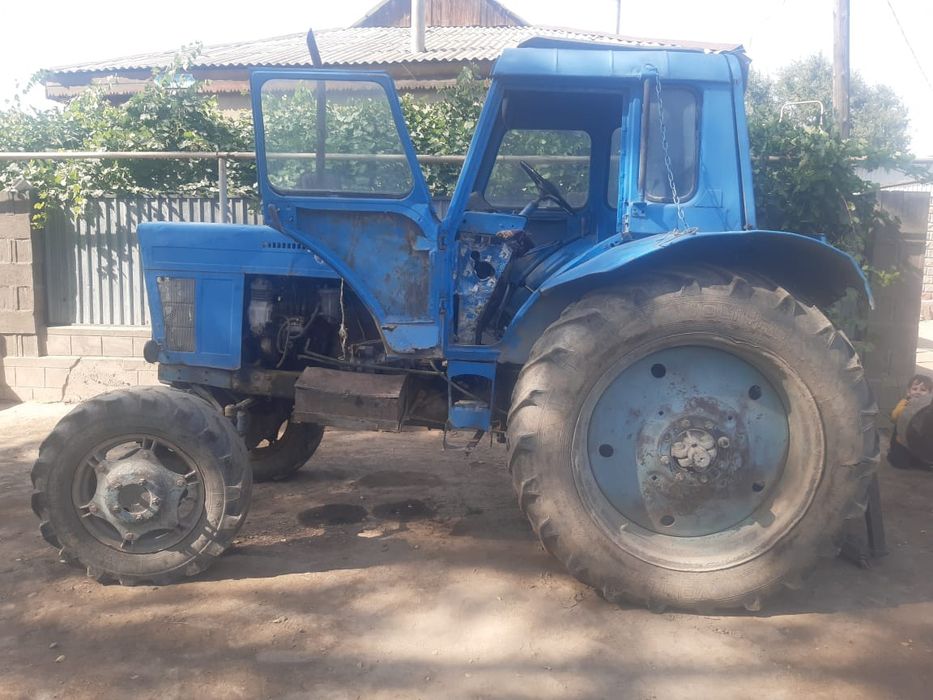 Срочно продам трактор