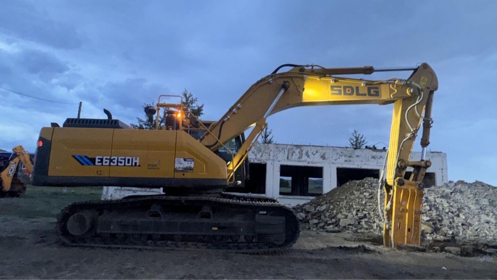 Гусеничный экскаватор 2 куб ковш+гидромолот