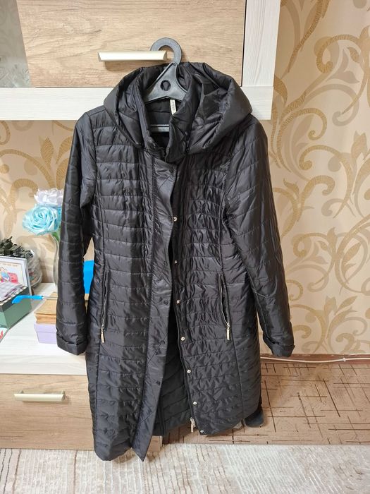 Продам плащ фирмы Buton