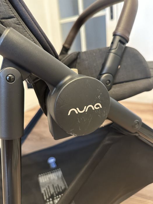 Cărucior reversibil Nuna Ixxa – stare foarte bună