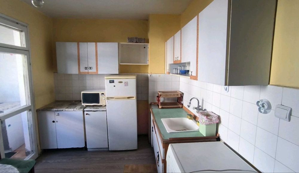 Дава се под наем Двустаен апартамент в София, Лозенец - 50 кв.м за 398.82 € - Снимка #1