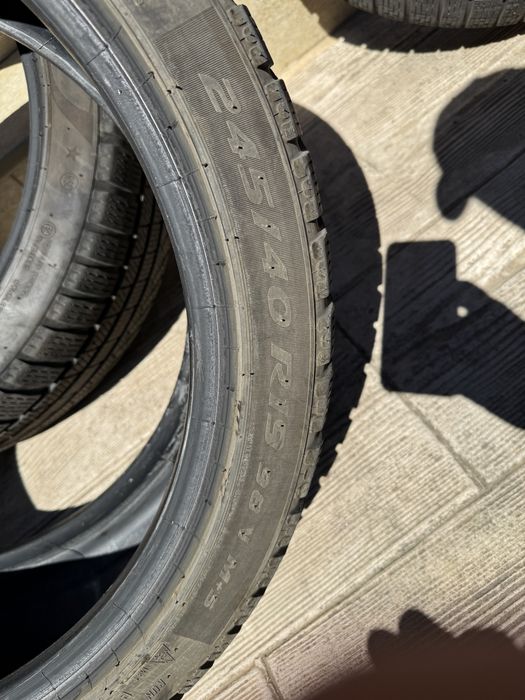 Anvelope de iarna Pirelli 245/40 R19 x2 / 275/35 R19 x2