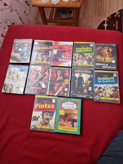 Cd-uri cu filme și desene!