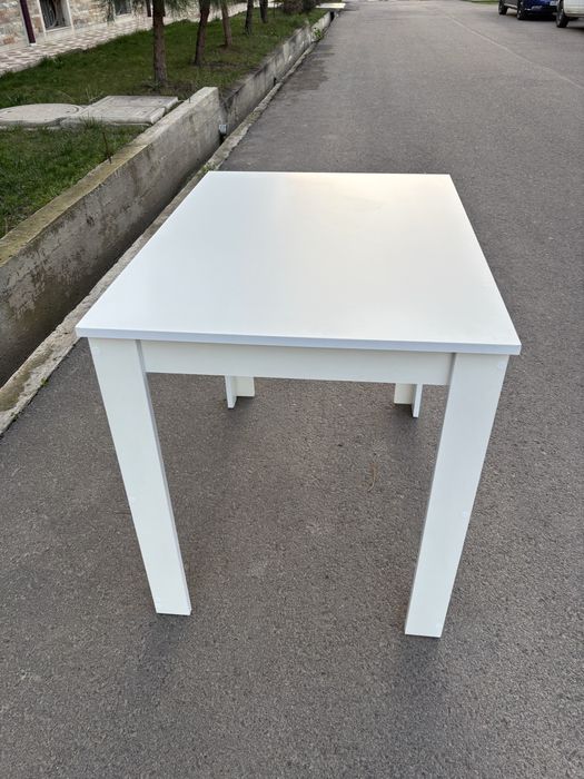 Кухонный и гостиный стол от производителя по низкой цене