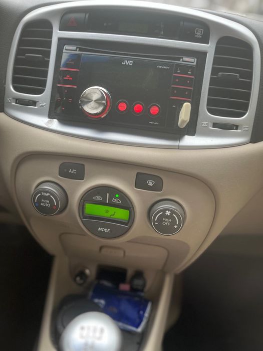 Hyundai Accent 1.6 2009 , 73k, impecabil