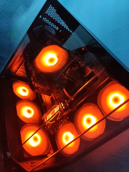 Продам или обмен на ноутбук