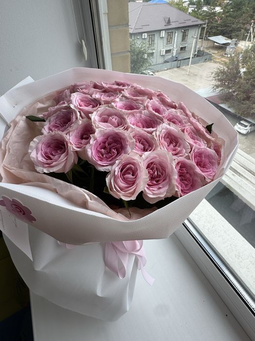 Продам свежие цветы букеты дешево