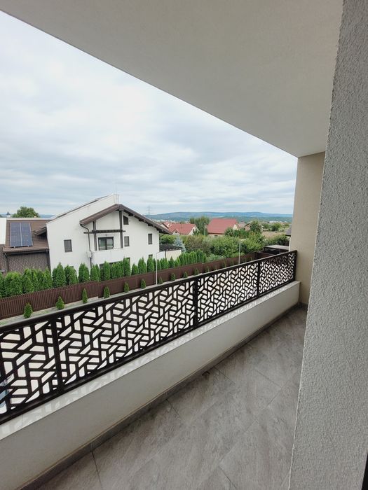PF vand ap 2 camere Intabulat, Iasi, bloc nou