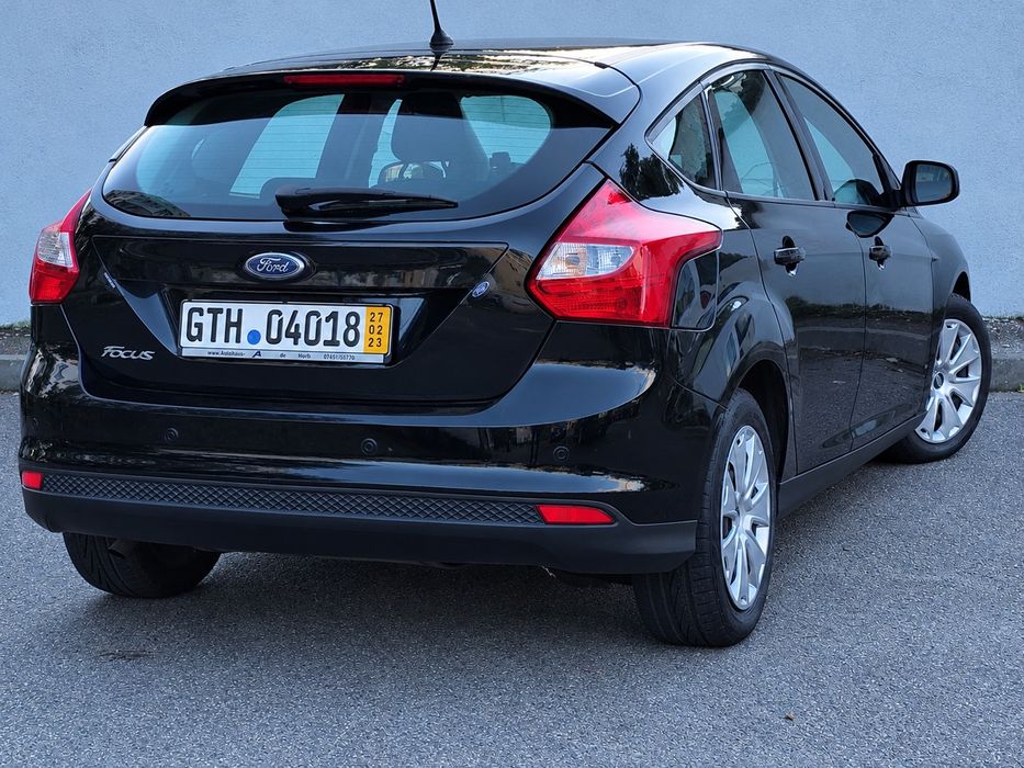 FORD Focus 2011 — imagine 4