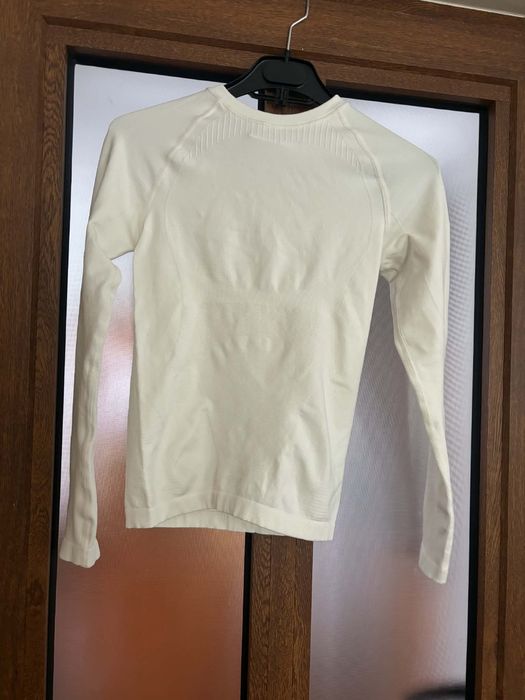 Дамско термо бельо - горнище ZARA, размер S