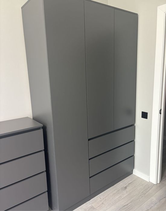 Сборщик мебели