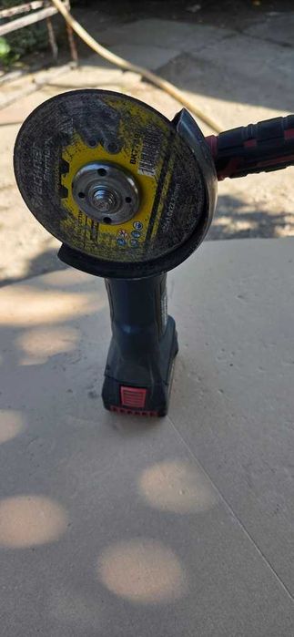 Bosch GWS 18V-125