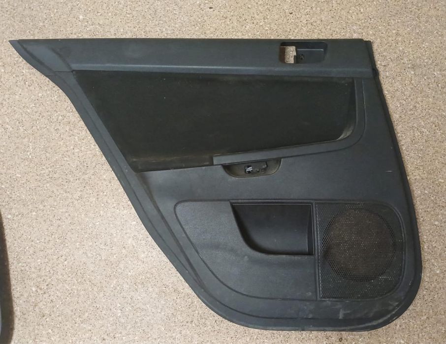 Mitsubishi Lancer X дверные карты