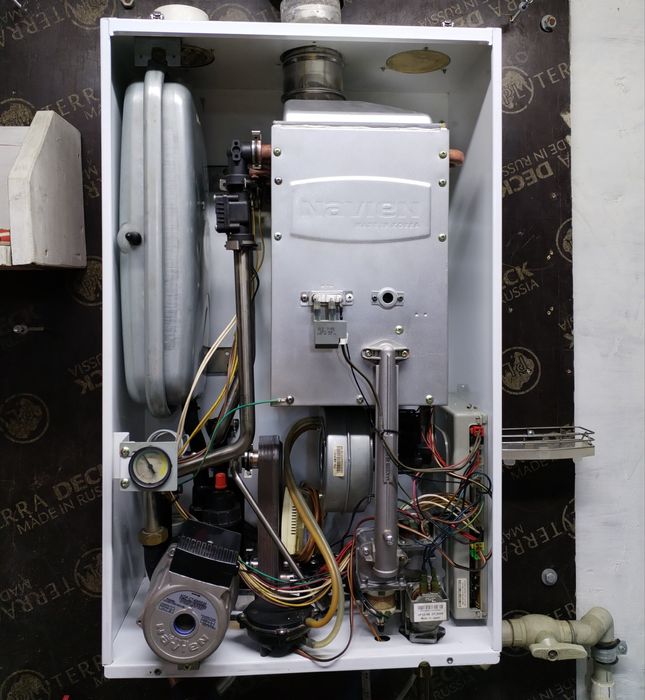 Продам котел Navien