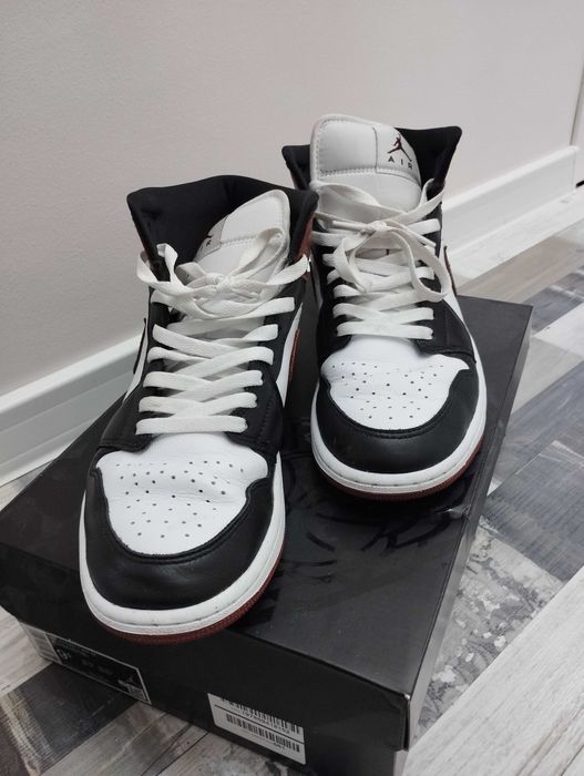 Маратонки Air Jordan 1