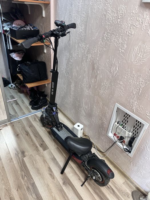 Электросамокат KUGOO m4 pro