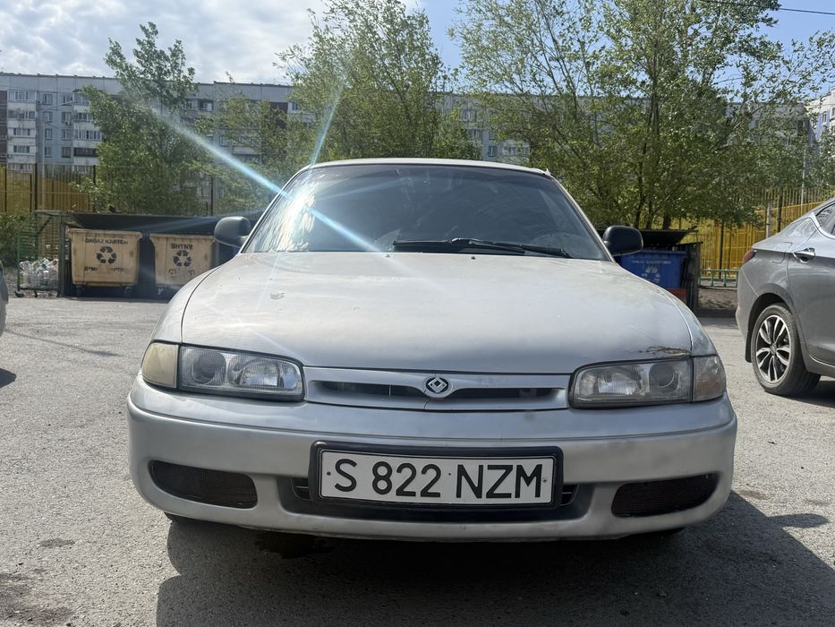 Mazda 626 cronos