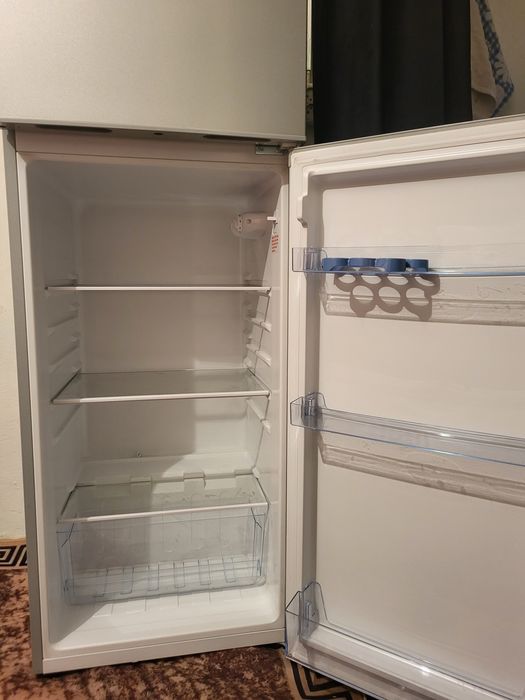 Продается Холодильник