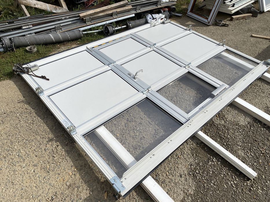 USA SECTIONALA INDUSTRIALA Hormann poarta  H 230 x L 306  Garantie