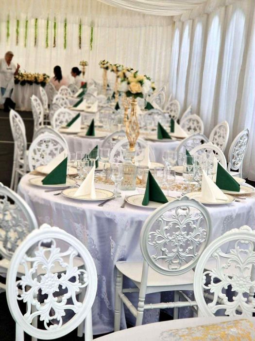 Închiriez corturi pentru evenimente