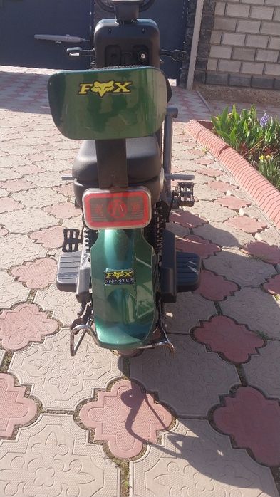 Продам танк зеленый
