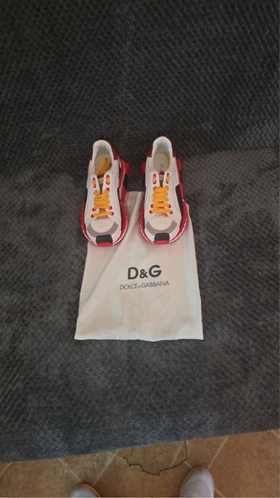 Dolce gabana  de vanzare
