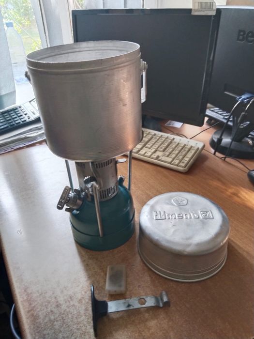 Примус для приготовления пищи.