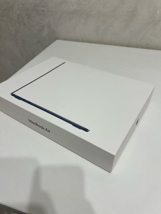 Macbook air 13 m4 новый