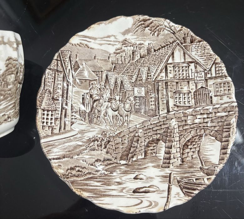 Винтидж английски порцеланов сет за чай/кафе