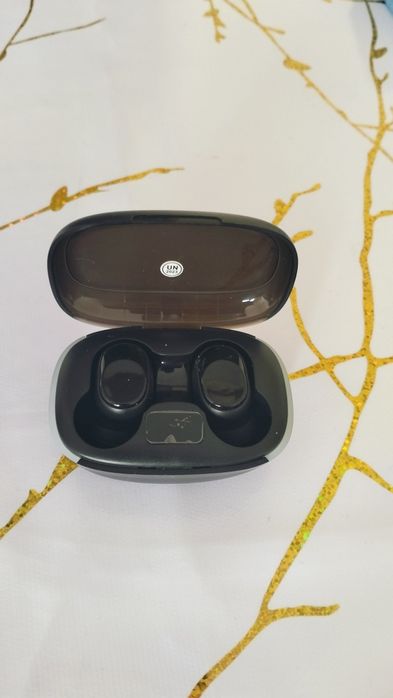 Xiaomi наушник срочно