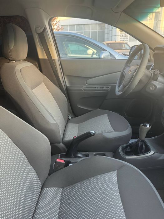Cobalt 2018 yil 215000 km yurgan mator hadavoy qilingan