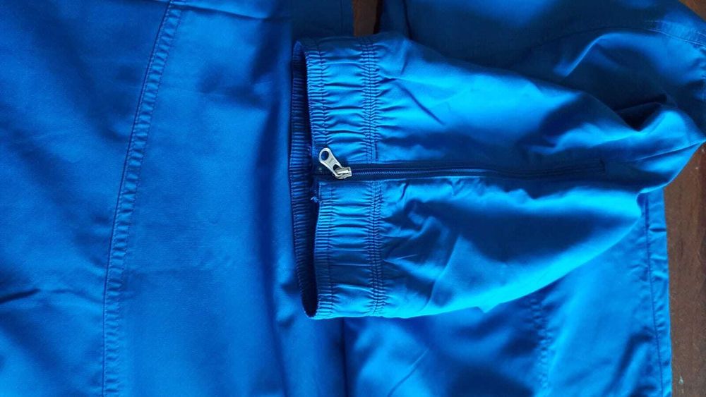 Продам женское трико Фирма Эсприт, Германия .