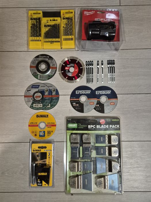 Set Milwaukee M18 format din 6 piese  pendular flex impact multicutter lanterna  si autofiletanta cu  percutie