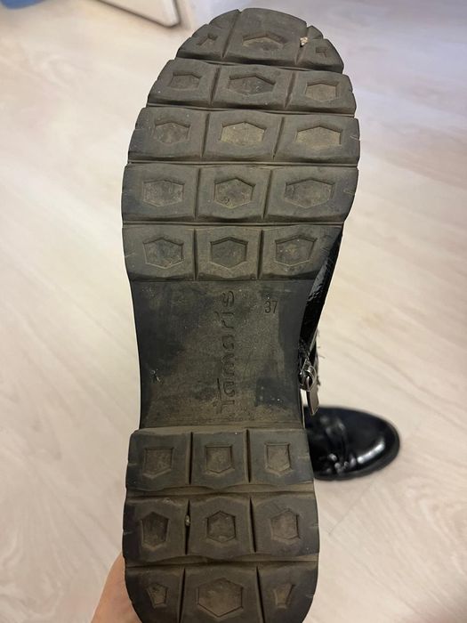 Ботинки лакированные, Германия