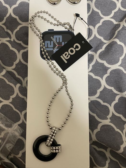 обици и колие