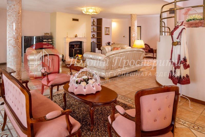 Мезонет в София-Лозенец площ 253 цена 499990