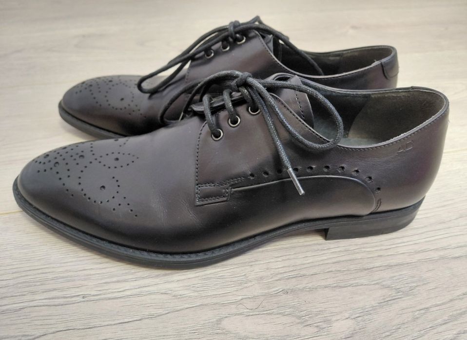 Pantofi eleganți Anna Cori de bărbați,mărimea 39