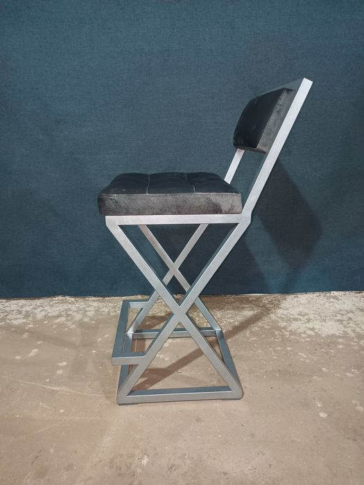 Барный стуль "Cover" (полубарный)