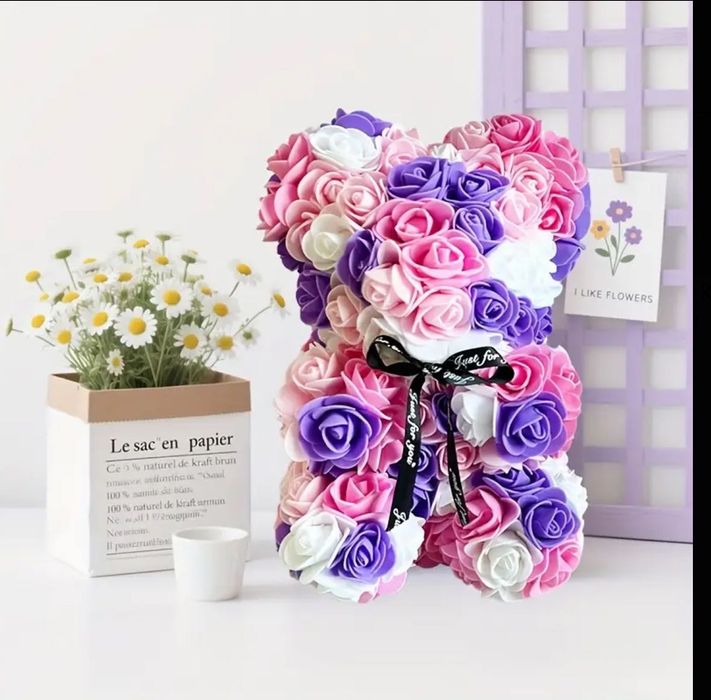 Мече от вечни рози