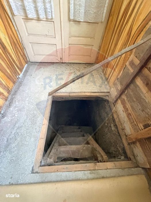 Casă / Vilă cu 5 camere de vânzare