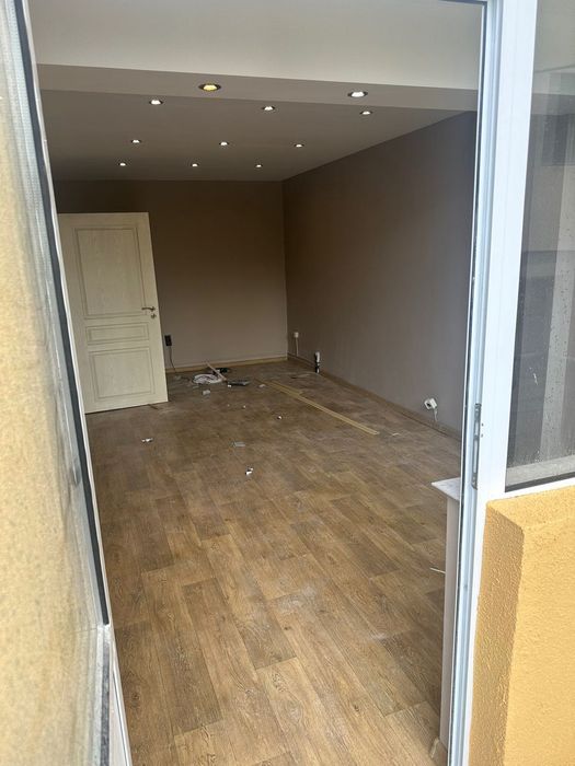 Дава се под наем Магазин в с. Владая, Област София-град - 45 кв.м за 306 € - Снимка #1